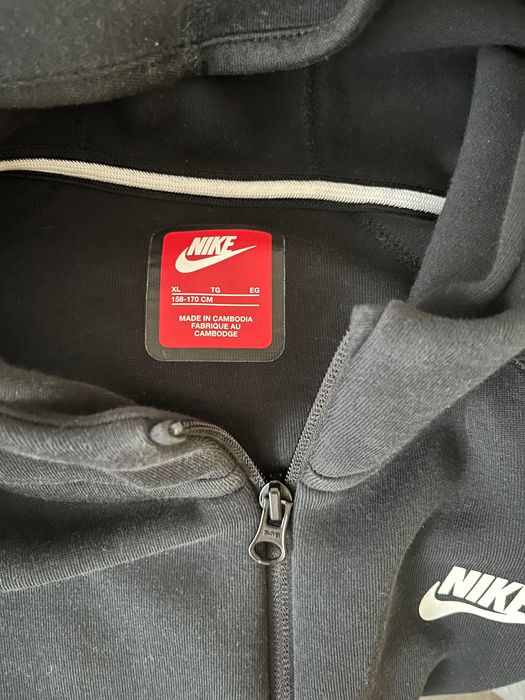 Bluza Nike Tech Fleece 158-170 na 11-12lat
