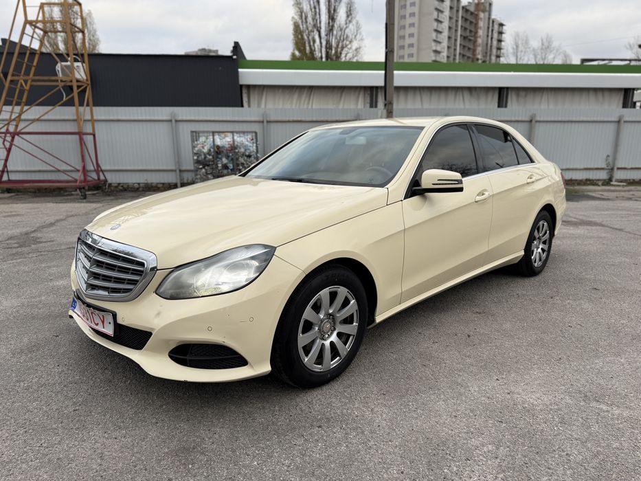Mercedes E 2.2турбодизель 2018 год