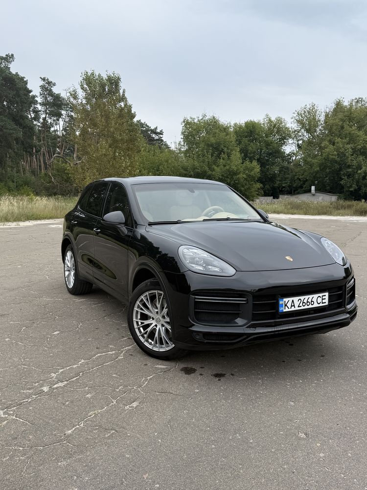 Продам Porsche Cayenne 2017 року, 3.6 бензин