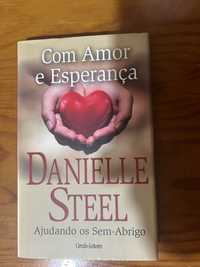 Livro “Com amor e esperança” de Danielle Steel