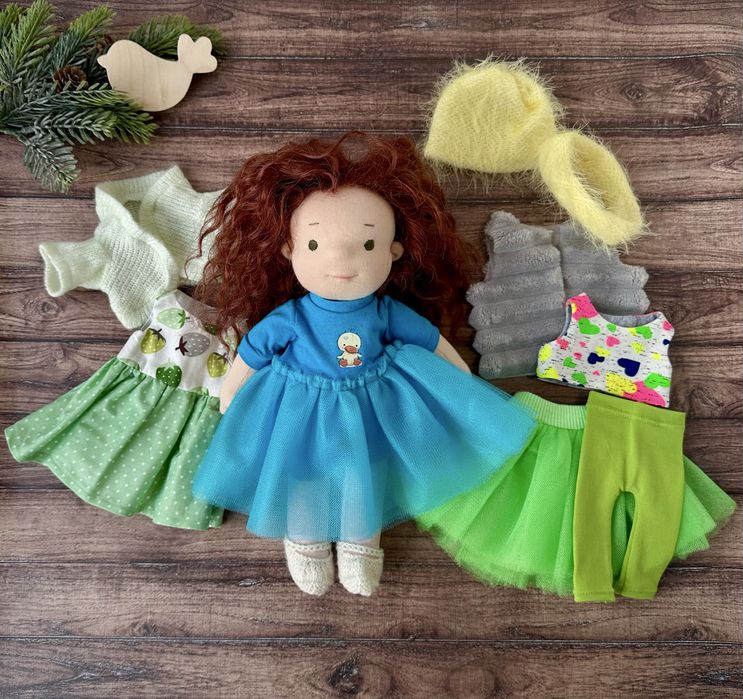 Текстильна лялька, кукла ручної роботи з набором одягу та колискою