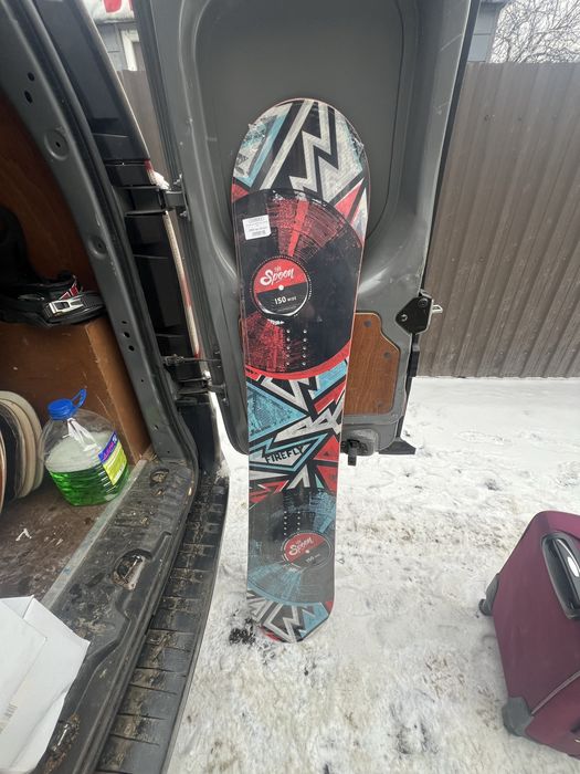 Продам б/у снаряжение для сноубордов и лыж