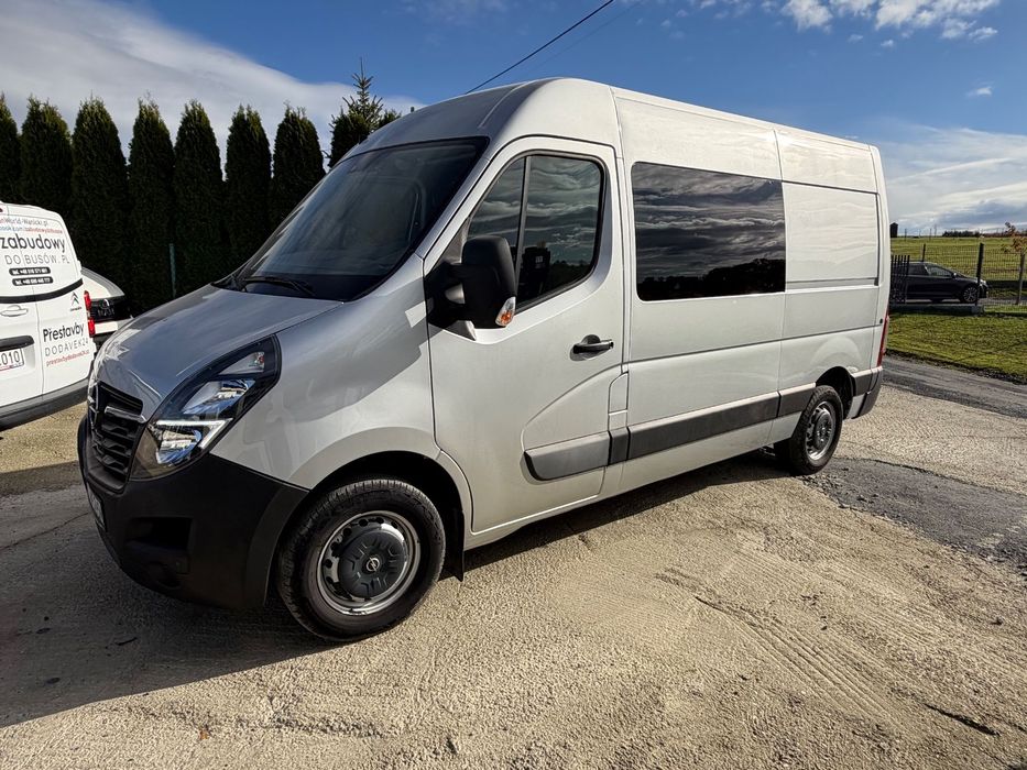 Renault Master Movano VIP zabudowa 9 osobowa  RENAULT Master 9 Osobowa zabudowa Vip
