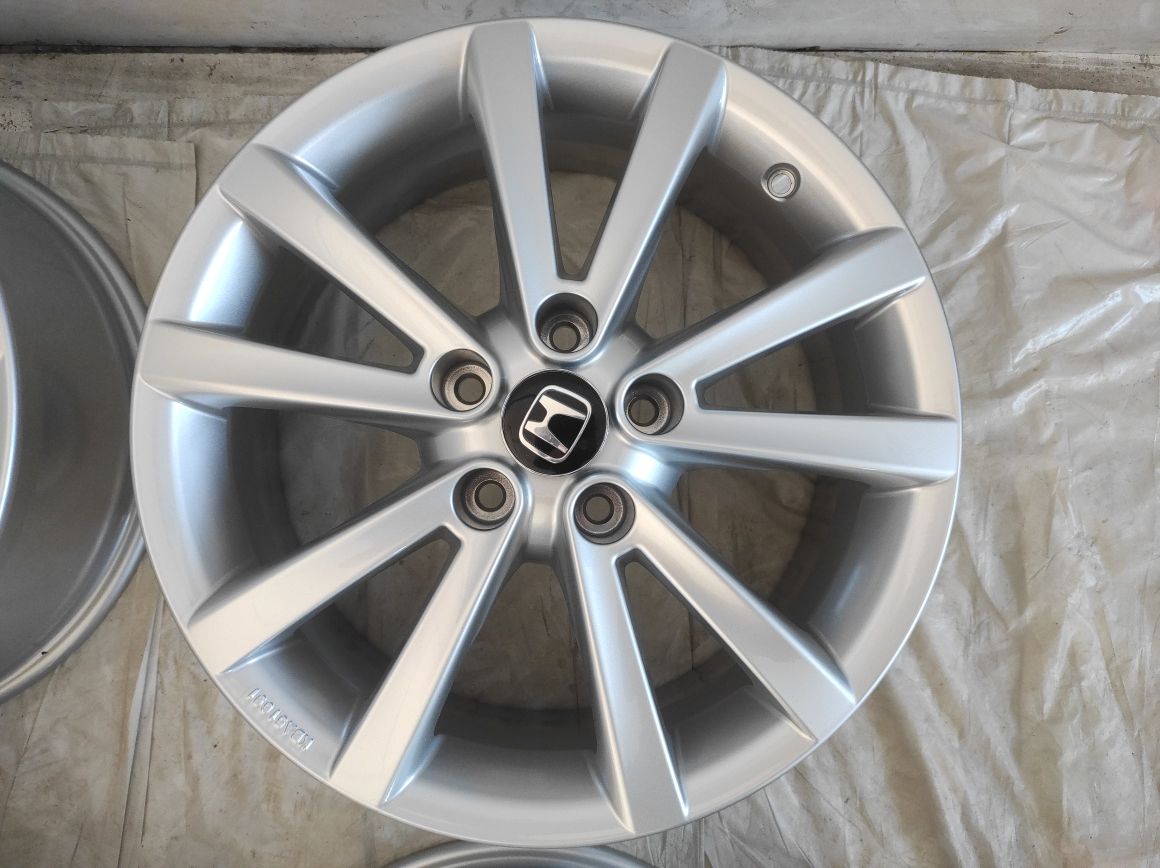 62 Felgi aluminiowe Honda R 17 5x114,3 NOWE