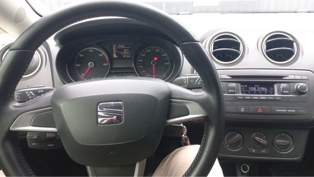 SEAT IBIZA 2015 рік