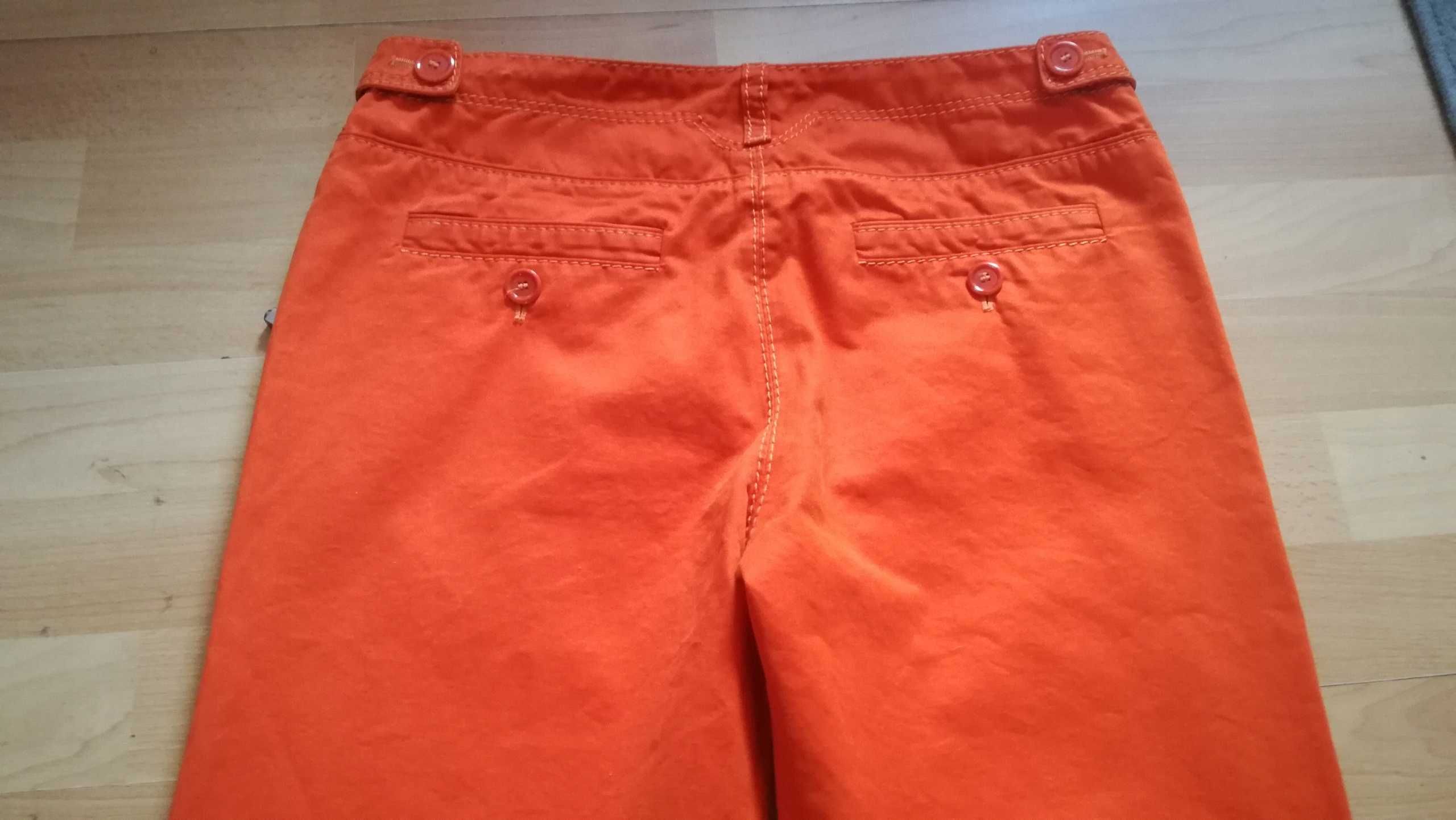 Damskie spodnie jeansowe 7/8 HUGO BOSS r.L stan idealny