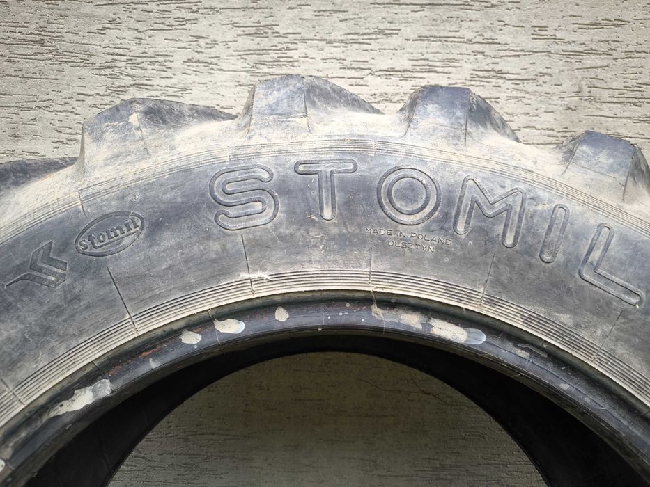 Opona radialna 14.9-28