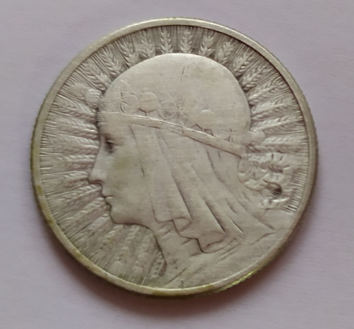 Srebrna moneta kolekcjonerska - 2 zł - Głowa Kobiety Polonii z 1933 r.