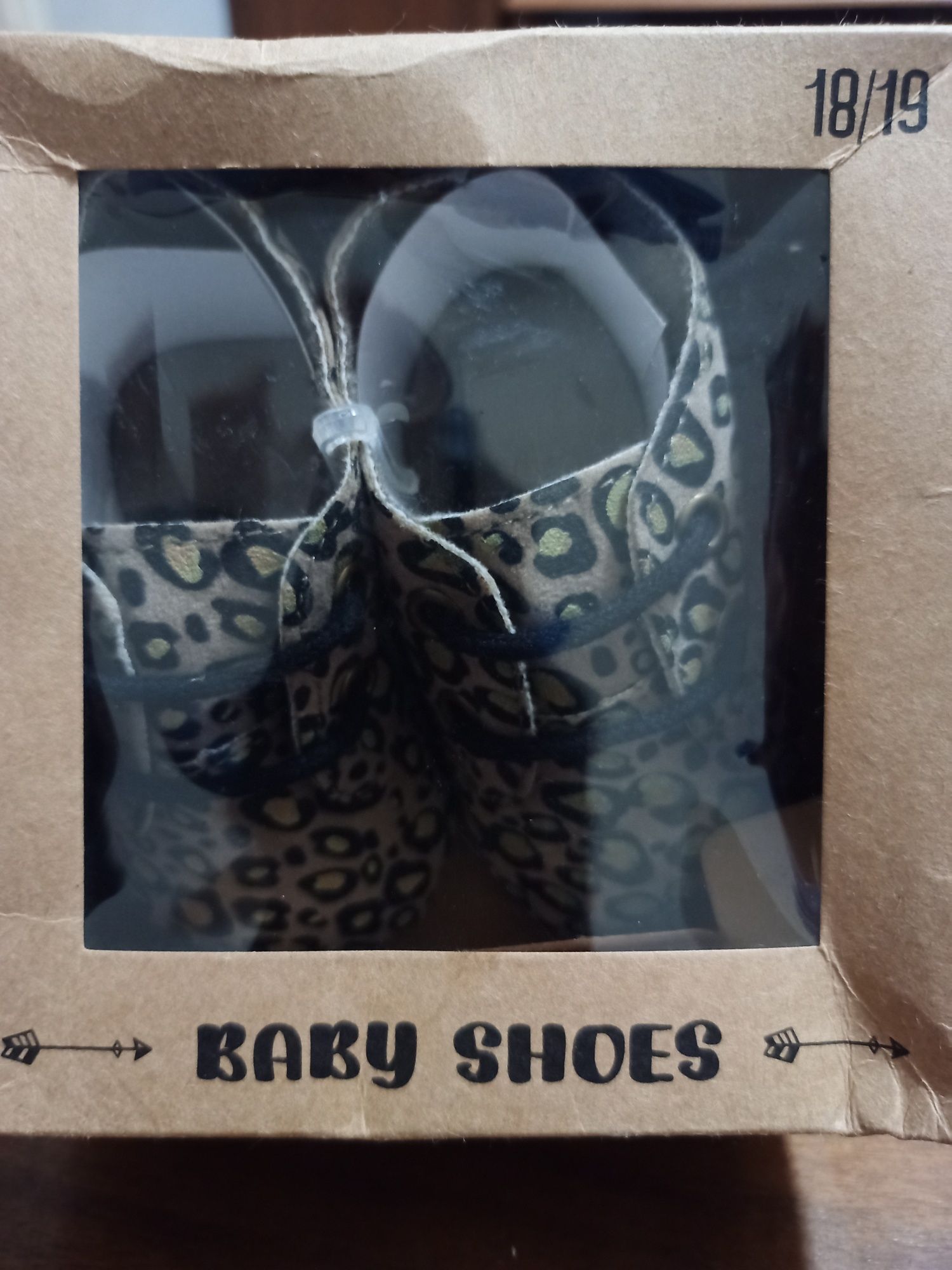 Buty niechodki rozm. 18/19 nieużywane, zapakowane