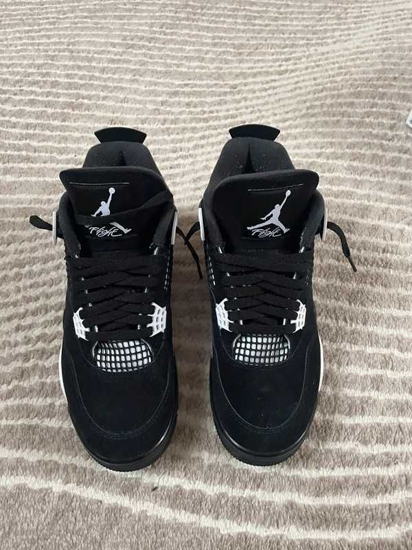 Jordan 4 Retro White Thunder R.41