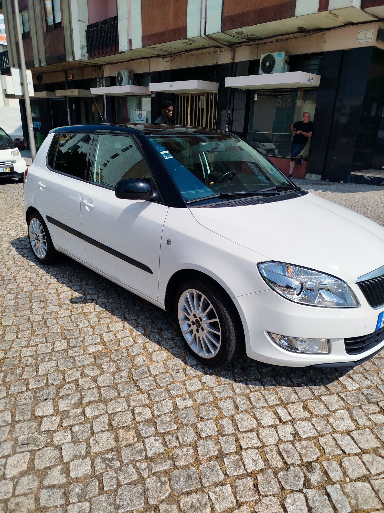 Oportunidade! Skoda Fabia 1.6TDI (90cv) - 58.000 km - Excelente estado