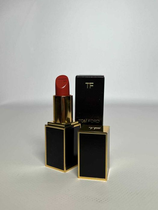 Помада Tom Ford Lip Color