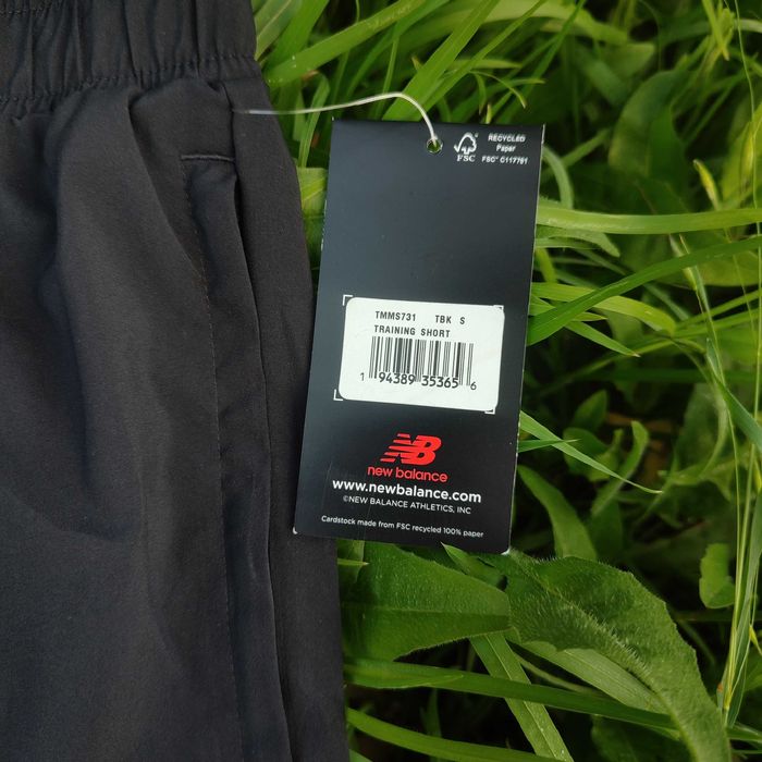 SALDO agora! New Balance calções de treino masculinos M para desporto