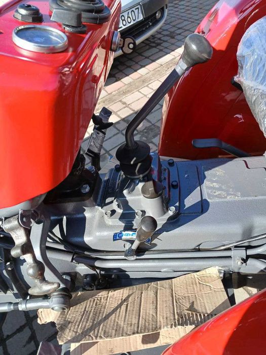 Трактор SHIBAURA SD1540B