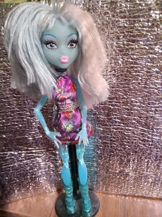 Ляльки монстер хай