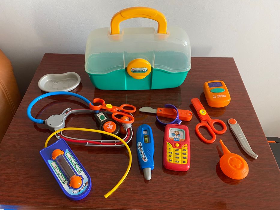 Набір лікаря іграшковий