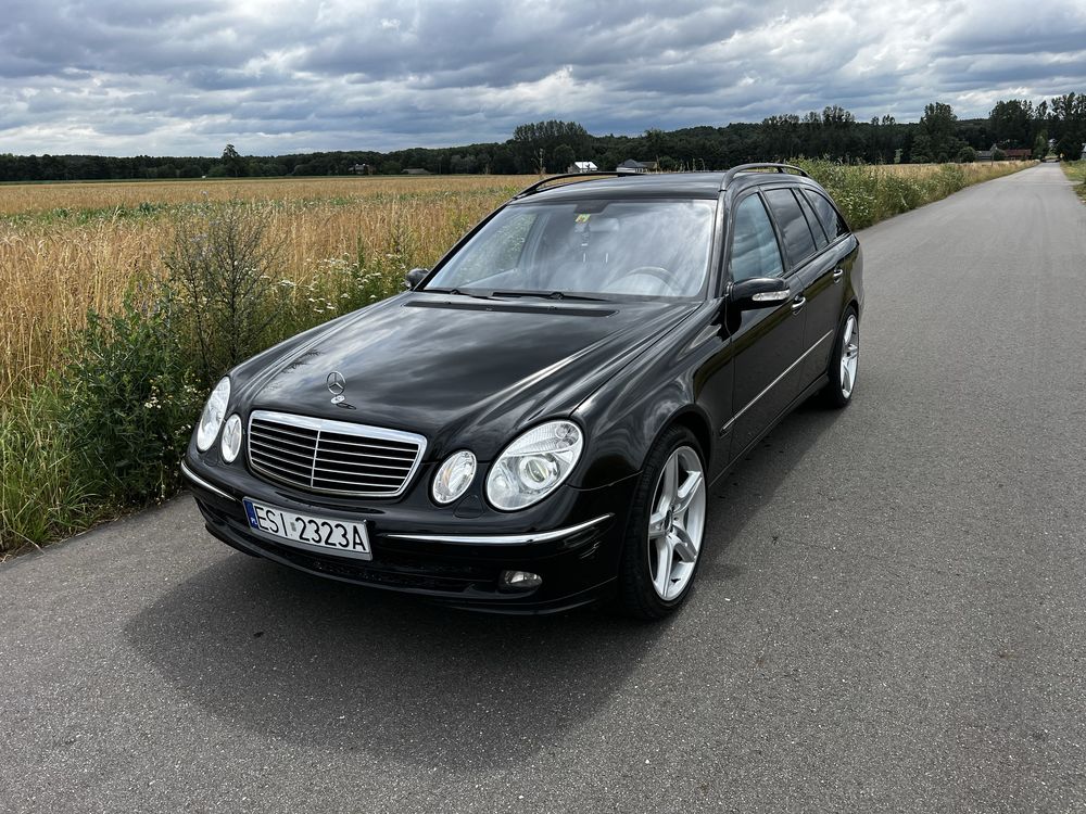 Mercedes-Benz E500 4-MATIC