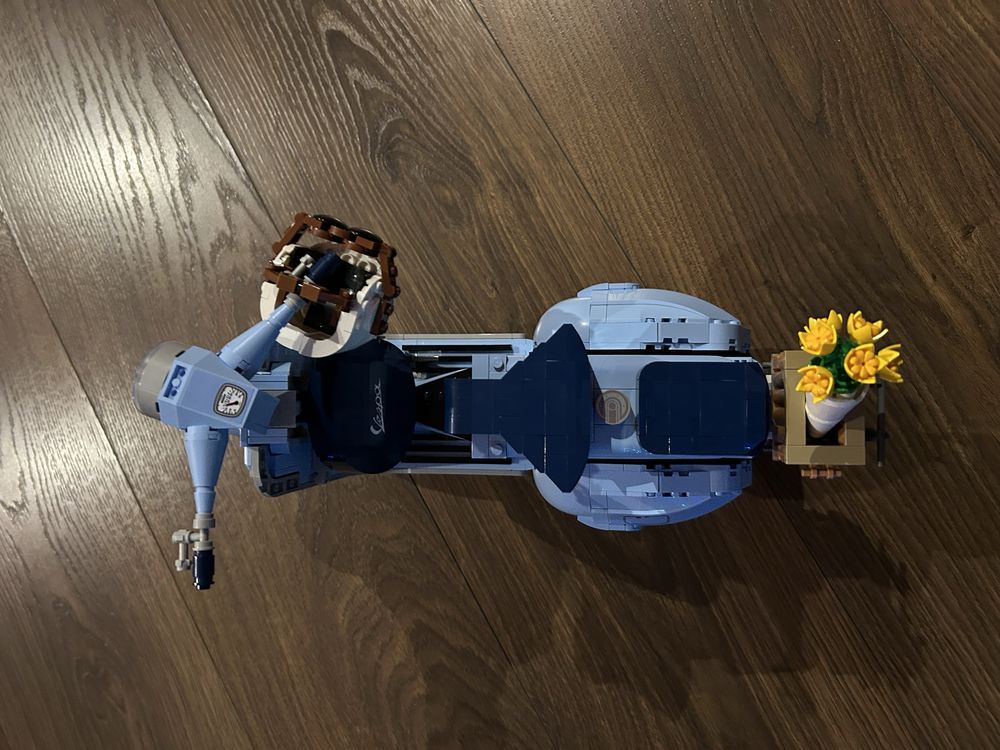 Lego Creator Expert Vespa 125