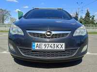 Opel astra j 1.7 d 2012 универсал