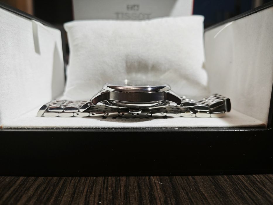 Годинник оригінальний  Tissot le locle, механіка