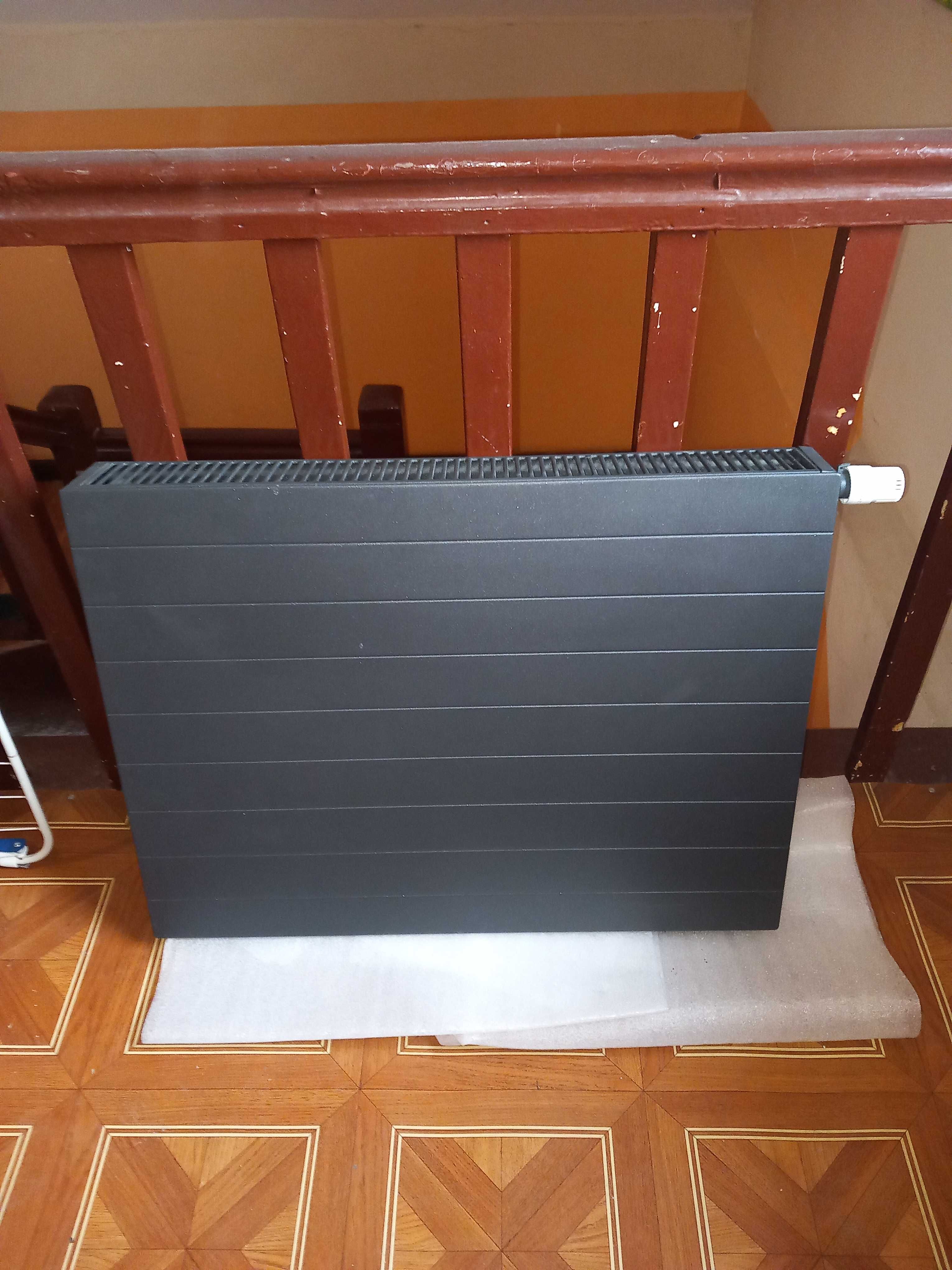 Grzejnik Idmar cv22 600×800 antracyt