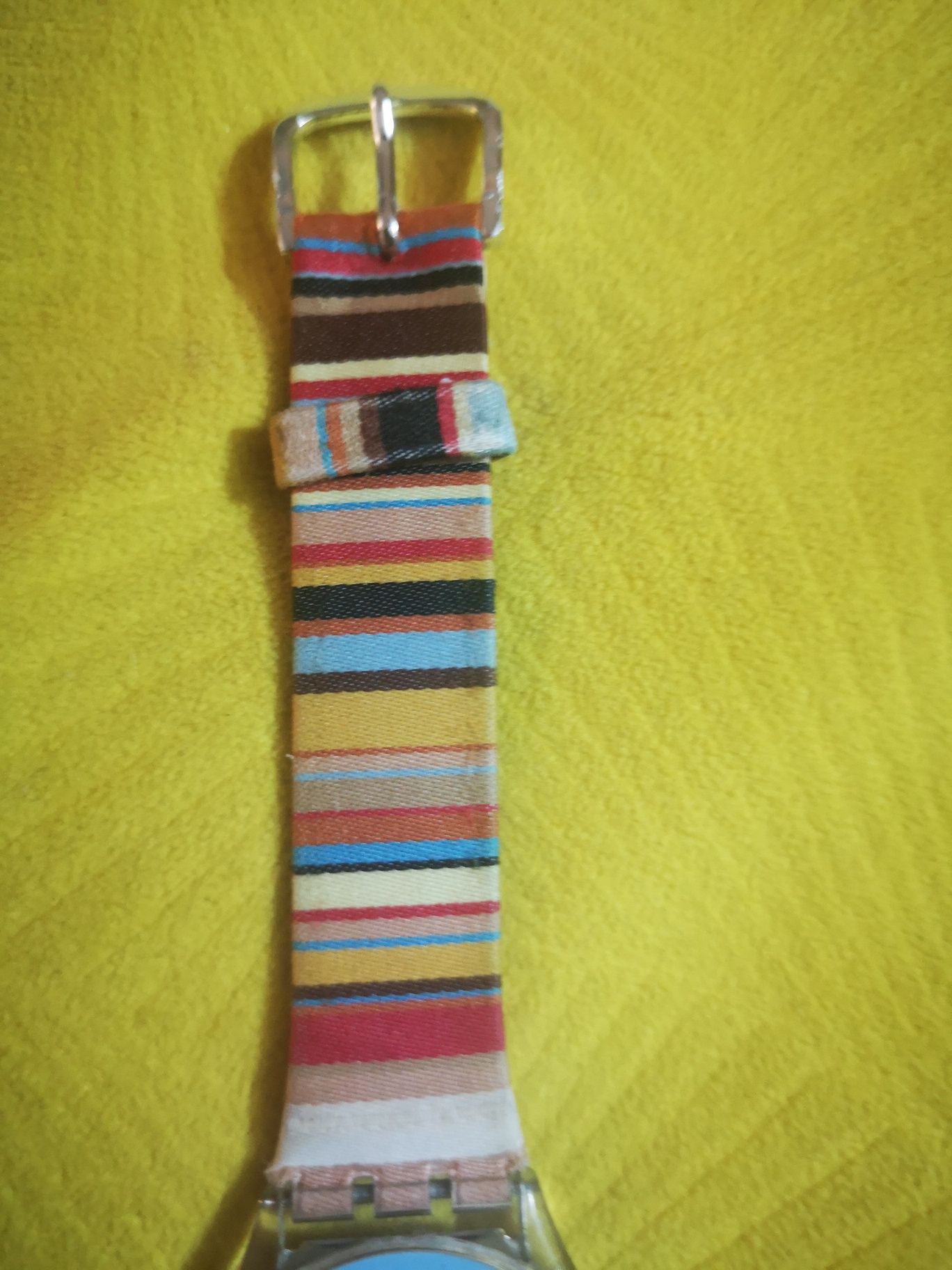 Zegarek swatch skin pastelowy paski błękitny