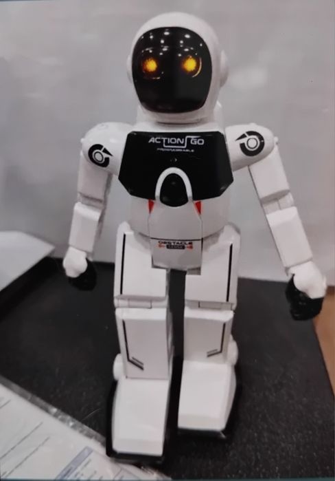 Интерактив.,развив. со свето-звуков. эффектами: Попугай, Робот и др.