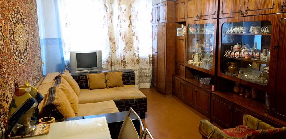 Продам 3х кімнатну квартиру на Холодній Горі.