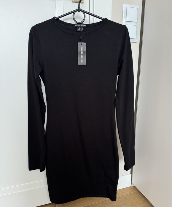 Маленькое черное платье,новое с биркой ,размер с