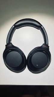 Auscultadores Sony com noise cancelling