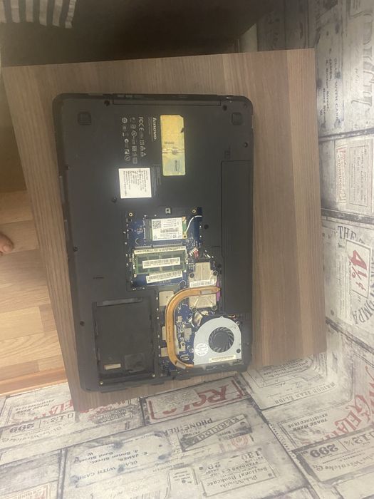 Продам леново g550 в робочому стані