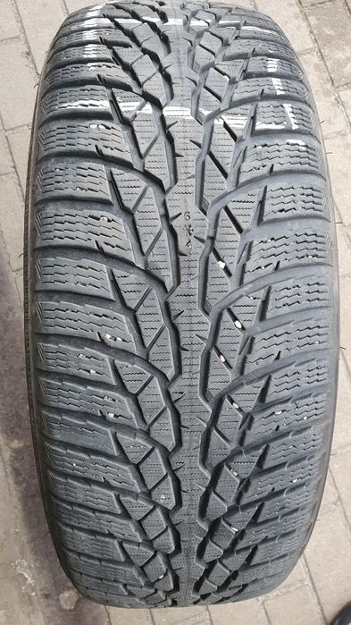 Opony zimowe Nokian WR D4 215/60/16XL