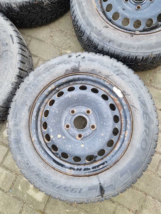 Koła felgi opony zimowe VW Audi Skoda Seat 5x112 195/65/15 15 K20