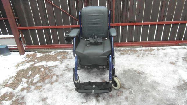 Wózek inwalidzki elektryczny RAPIDO, 6 m/h, składany