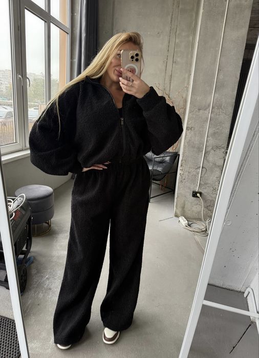 Женский  спортивный костюм тройка