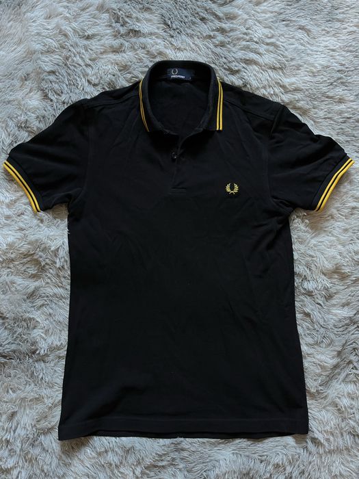 Поло Fred Perry
