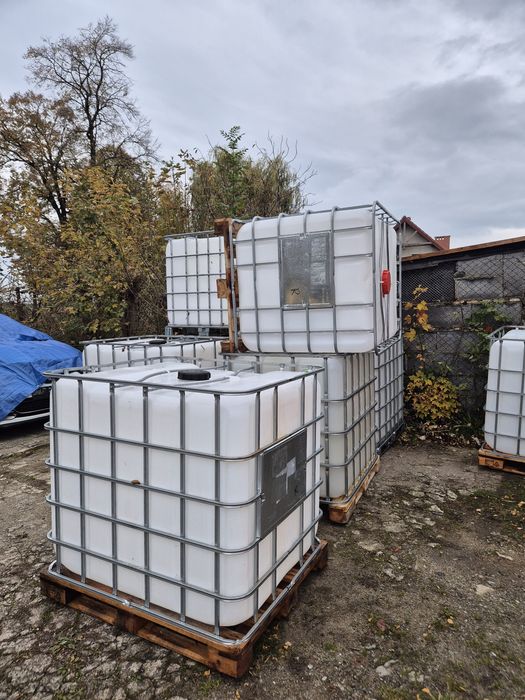 Nowy Mauzer, Mauzery pojemnik 1000 litrów na deszczówkę,