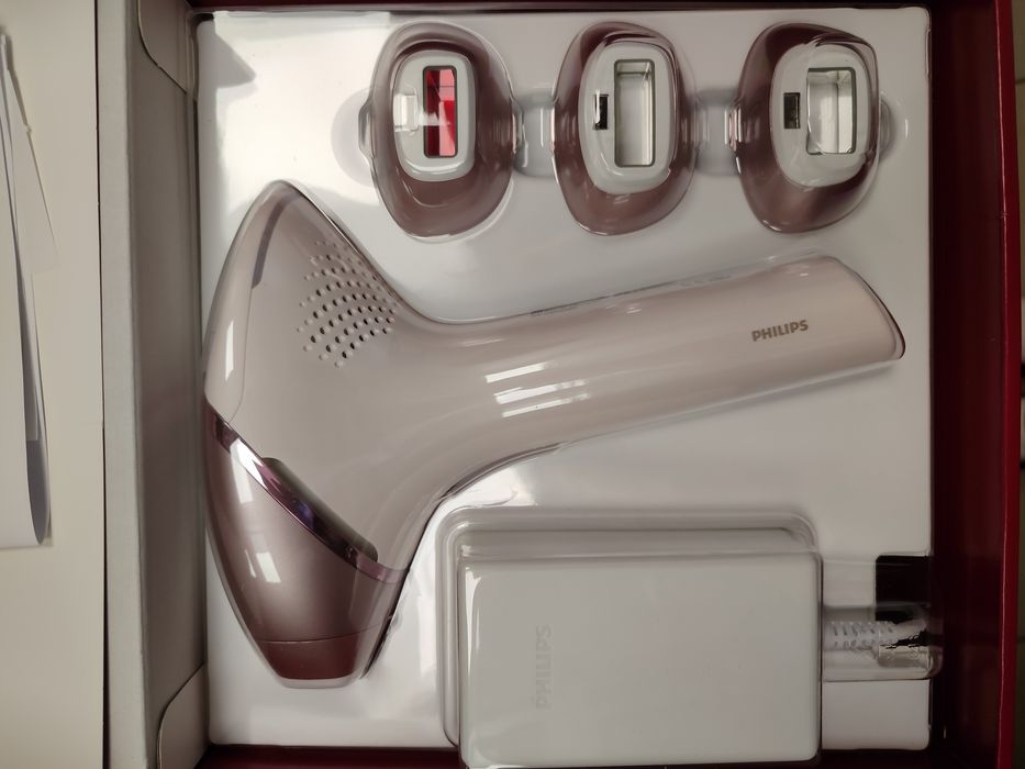 Фотоепілятор PHILIPS Lumea IPL 9900