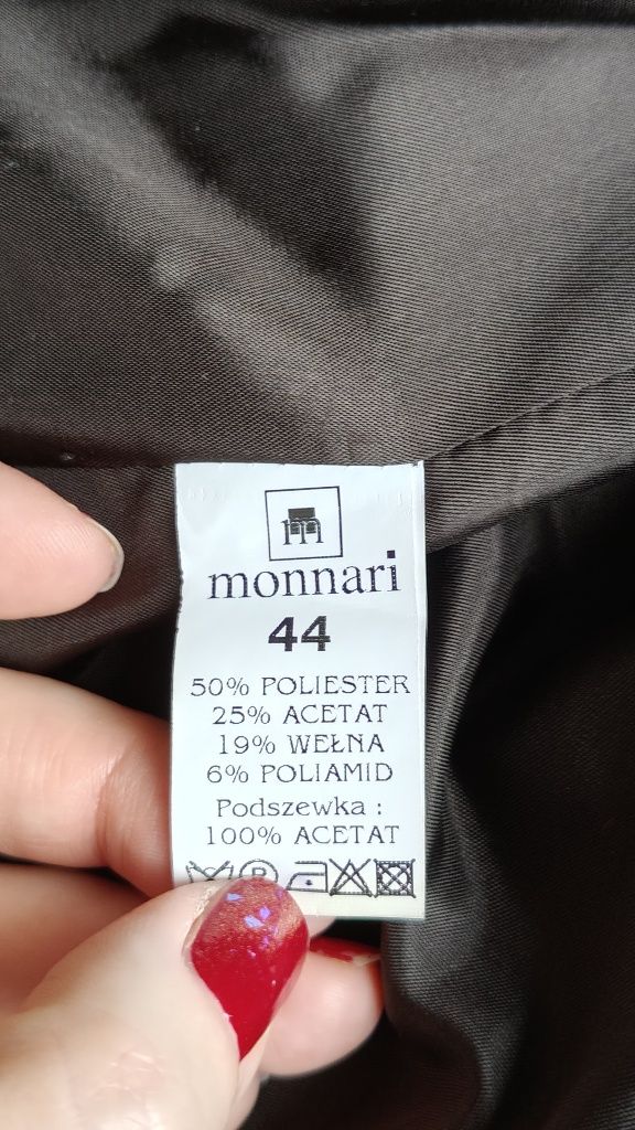 Żakiet Monnari idealny dla rozmiaru 40