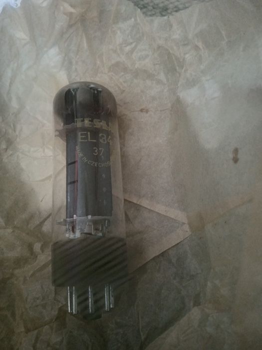 Lampa elektronowa Tesla el34