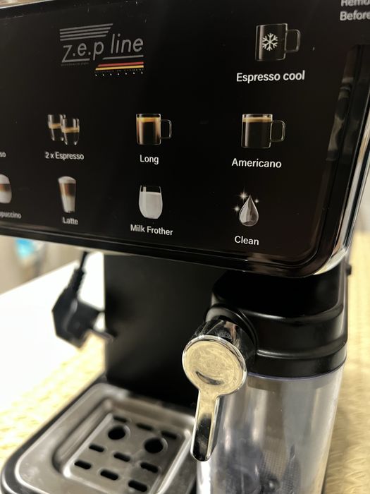 Продам кавову машинку на запчастини