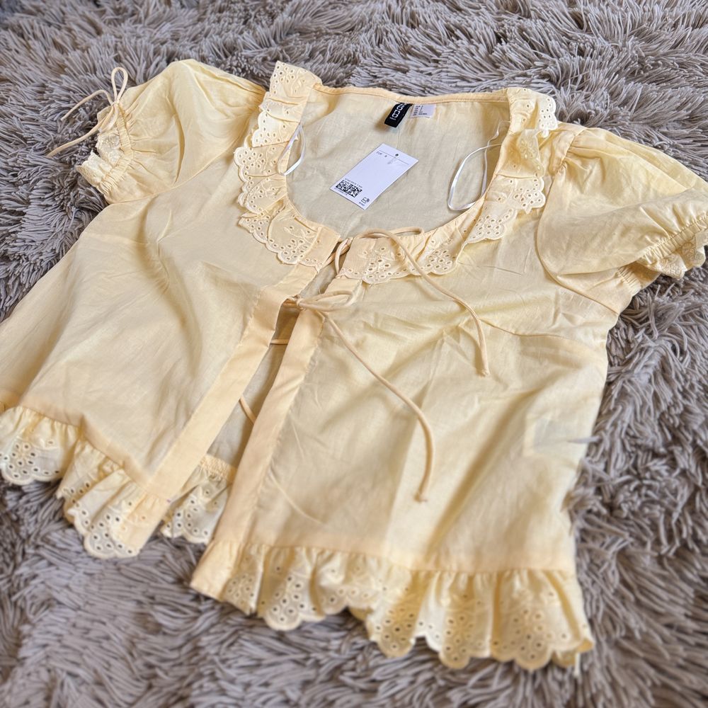 Жовта блуза з завʼязками H&M, p. S