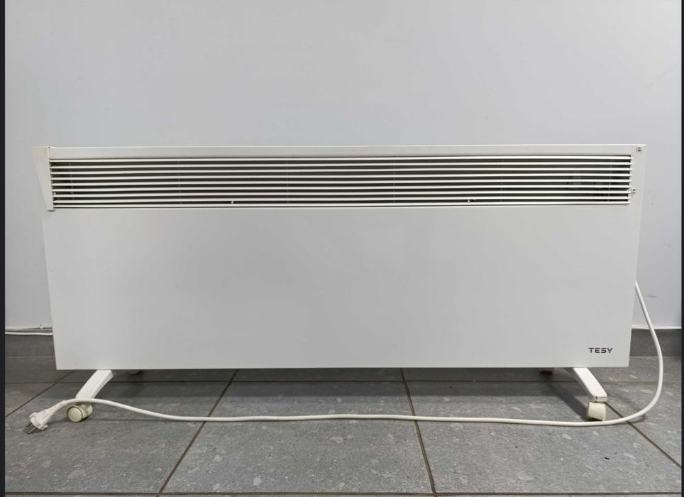 Електричний конвектор (обігрівач) Tesy CN 03 300 EIS IP 24