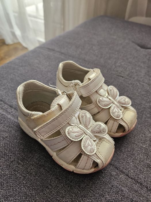 Sandały dziewczęce, białe, Cool Club, podeszwa Bio-Flex, 20 rozmiar