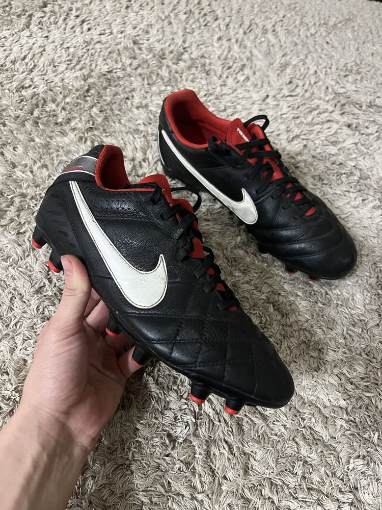 Бутсы Nike Tiempo