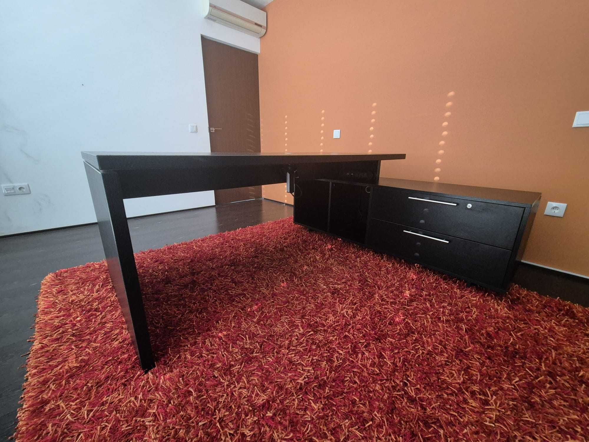 Secretária Melamina Preta em L