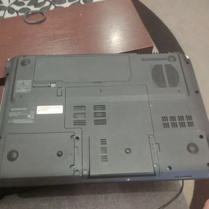 Ноутбук Packard Bell 17 дюймов