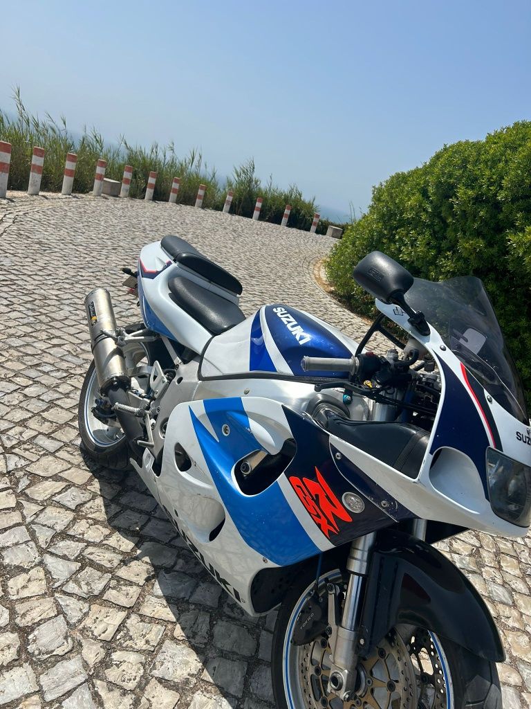 GSX-R 750 Injeção