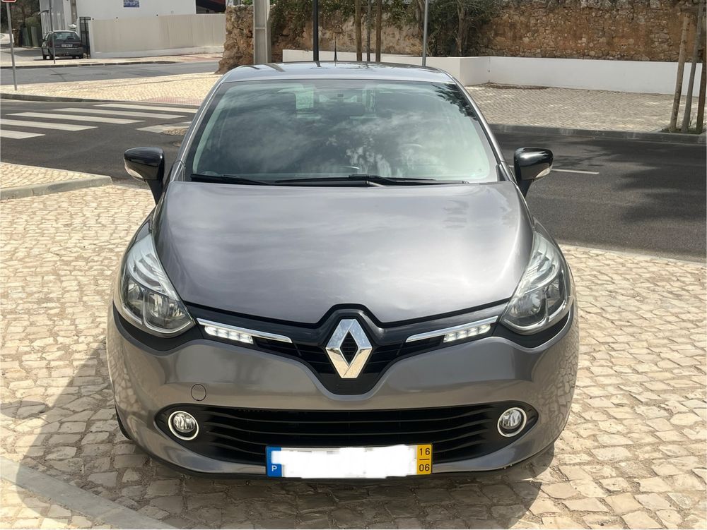 Renault clio como novo