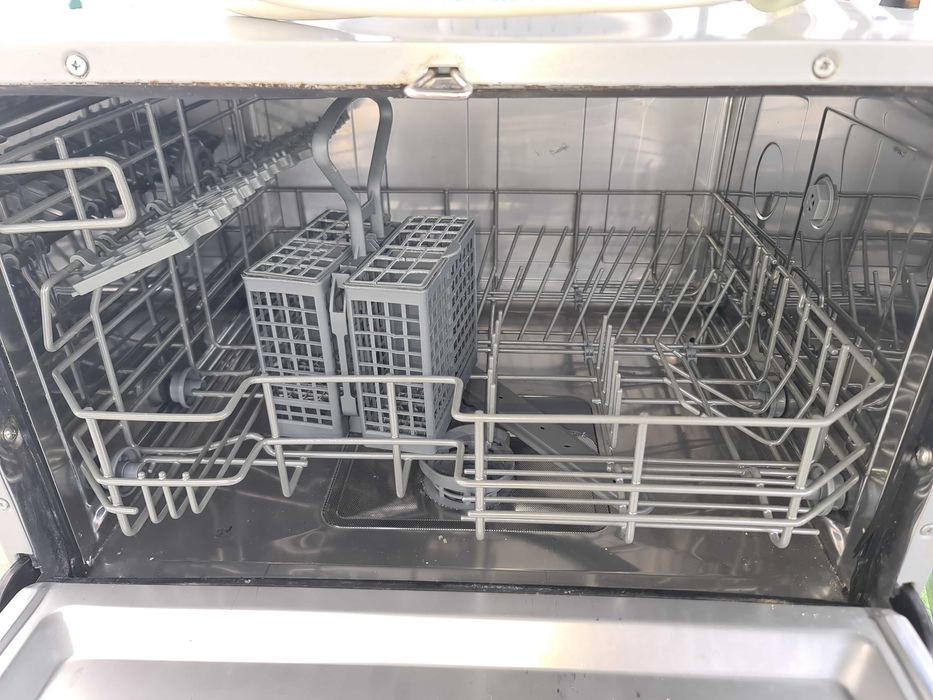 Maquina de lavar loiça Becken 6 conjuntos